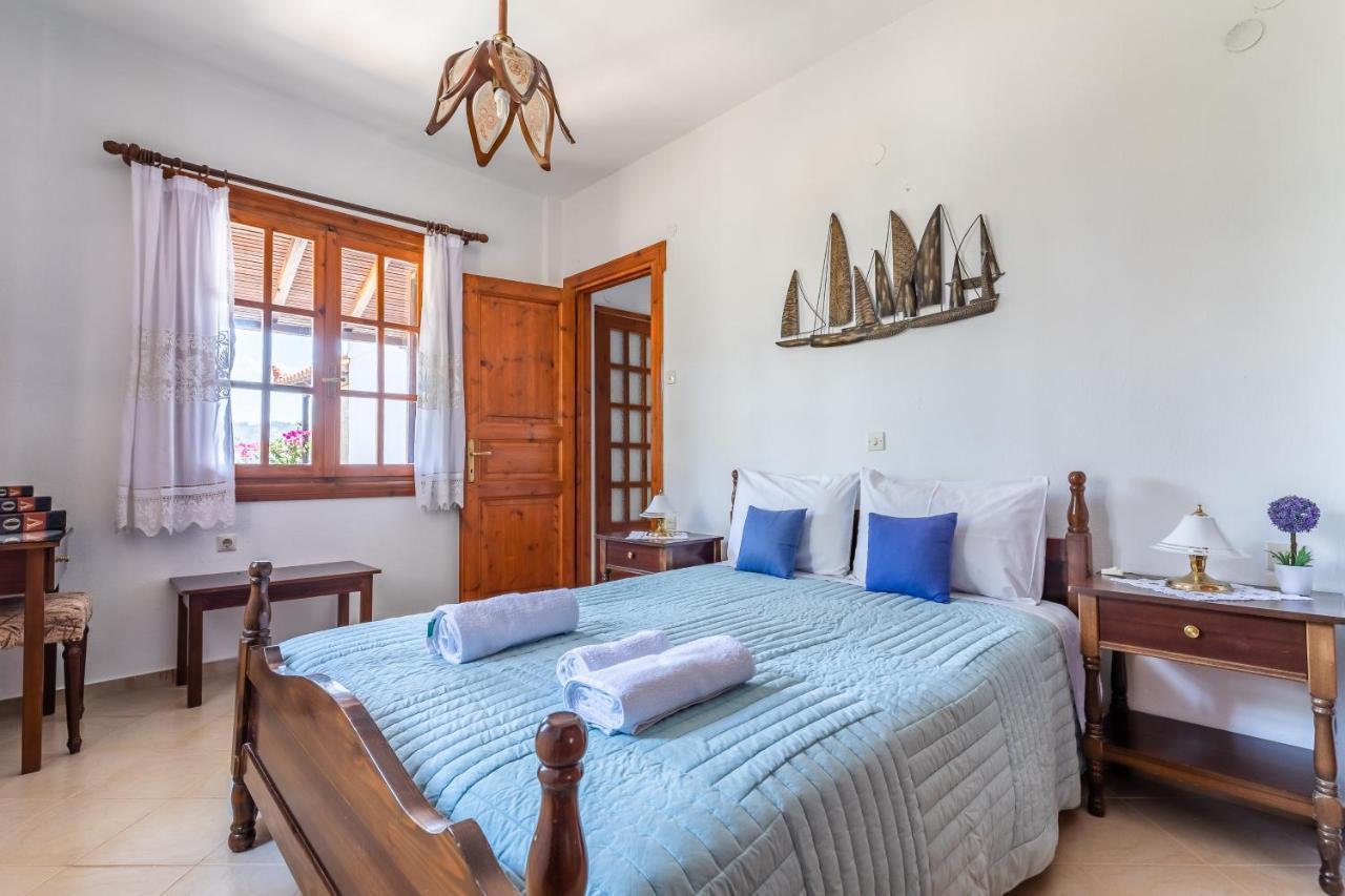 Ourania Apartment Città di Skopelos Esterno foto
