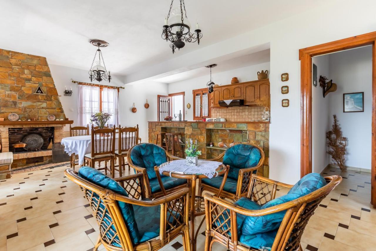 Ourania Apartment Città di Skopelos Esterno foto